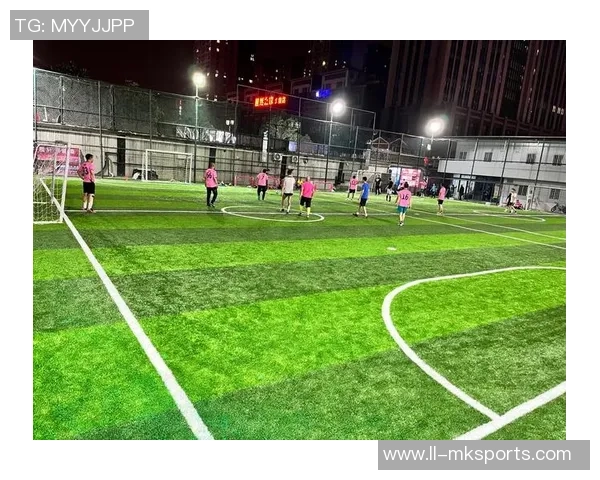 如何判断足球充气的标准与技巧让你的球场表现更出色